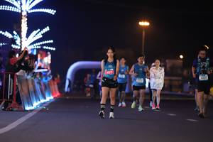 BIB: 850, 45271, 40507
                            <button type="button" onclick="openModal(20593268)" class="btn btn-primary btn-sm float-right btn-popup" data-toggle="modal" data-target=".modal-high-quality">
                        <i class="fas fa-shopping-cart"></i> Add to Cart
                    </button>
                                            <button type="button" onclick="isThisMe(20593268, true)" class="btn btn-success btn-sm float-right btn-popup btn-isme hidden" data-toggle="tooltip" data-placement="bottom" title="นี่คือรูปของคุณใช่ไหม คลิกที่นี่เพื่อเอาเข้าอัลบั้ม">
                        <i class="fas fa-plus"></i> Add to album
                    </button>
                    <button type="button" onclick="isThisMe(20593268, false)" class="btn btn-warning btn-sm float-right btn-popup btn-isnotme hidden">
                        <i class="fas fa-ban"></i> Remove from album
                    </button>